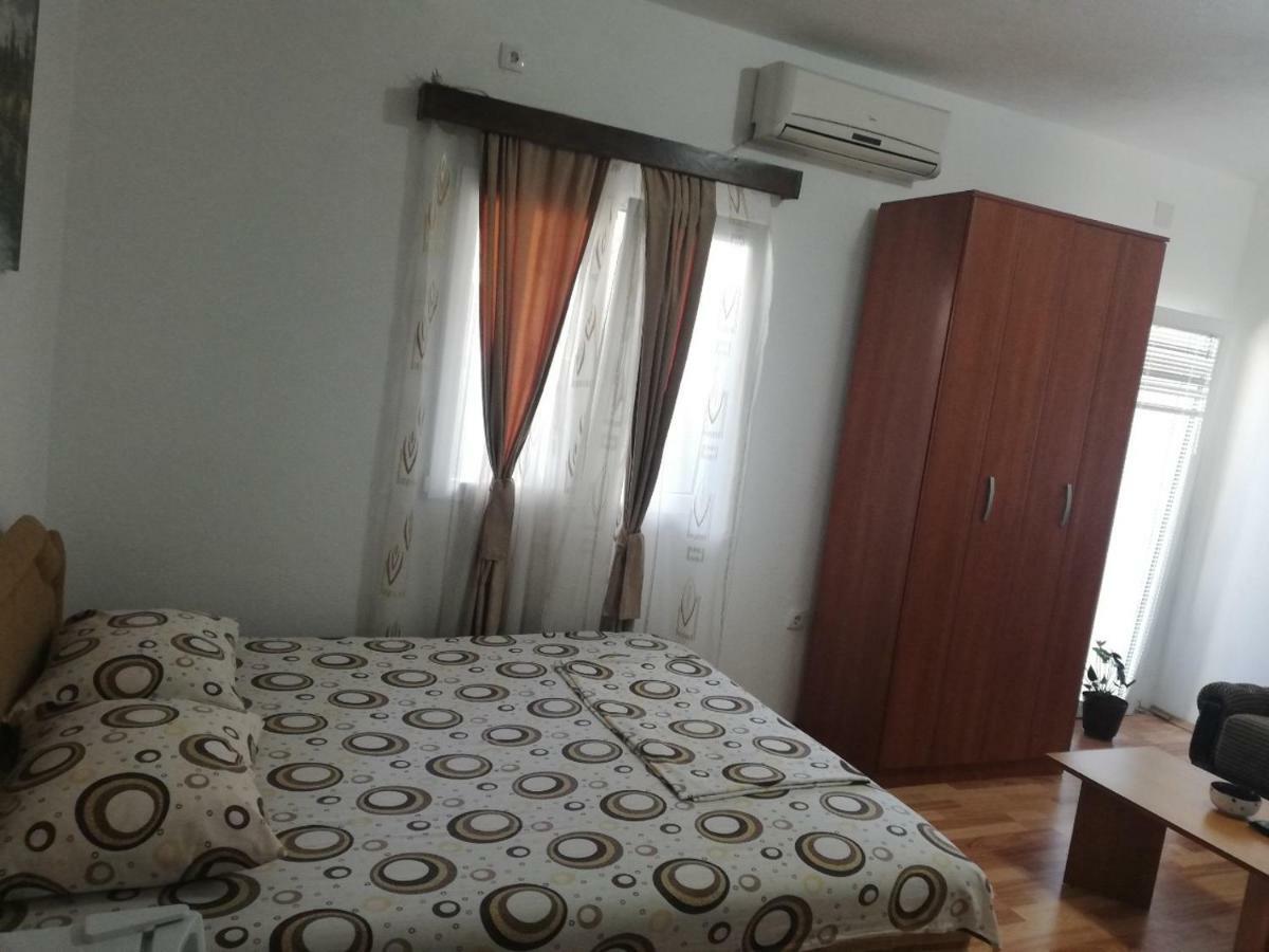 Olja Apartments Virpazar Buitenkant foto